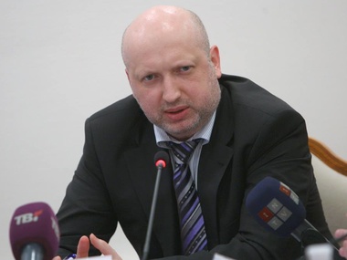 Турчинов: В "референдуме" приняли участие 24% избирателей в Луганской области и чуть более 32% – в Донецкой