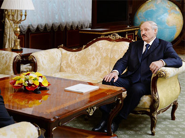 Лукашенко: Не будет Украина на Западе, ее там никто и не ждет