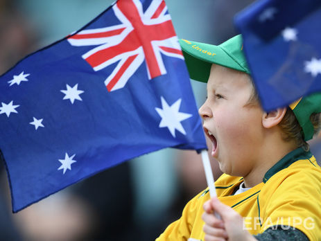 В Австралії засудженим за педофілію заборонили покидати країну