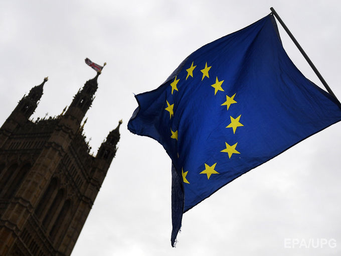 Парламент Британии оставил за собой право финального решения по Brexit