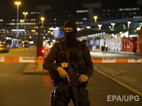 У голландському Маастрихті невідомий із ножем напав на перехожих: є загиблі і постраждалі