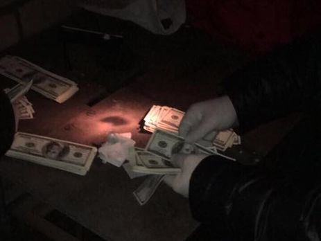 В Днепре задержали на взятке управляющего литейно-механического завода