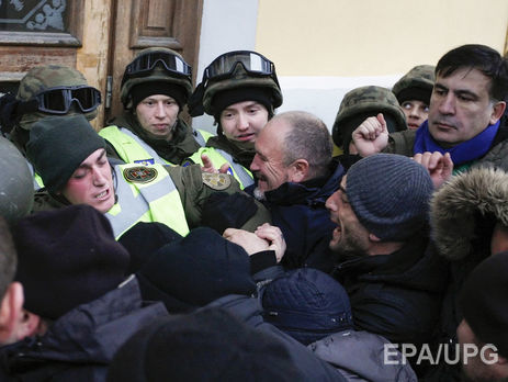 Саакашвили заявил, что в ближайшее время не будет собирать марши