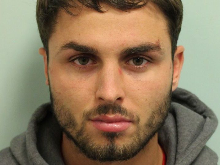 Чоловіка,який розлив кислоту в лондонському клубі, засудили до 20 років в'язниці