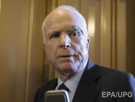 Маккейн: Продажа снайперских винтовок и боеприпасов Украине должна быть только первым шагом