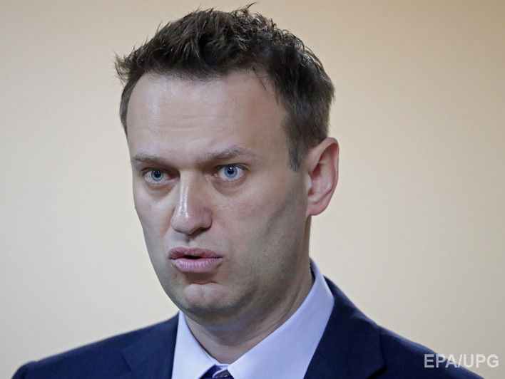 В офіційних пабліках "ВКонтакте" розмістили фейкову новину про вбивство Навального