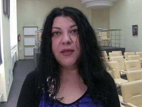 Надя Савченко, ты – трусливая натура! Ты просто лампочка Ильича, созданная Путиным для накаливания обстановки в нашем государстве