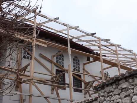 Во время реставрации российская компания уничтожила балки Ханского дворца в Бахчисарае – активист