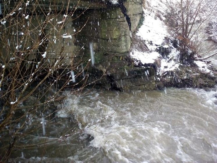 В ГСЧС предупредили о подъеме уровня воды в реках на западе Украины