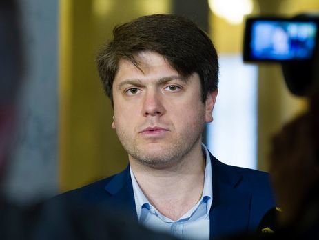 Вінник щодо законопроекту про реінтеграцію Донбасу: Ми маємо підтримку від п'яти фракцій, але фізично депутати мають бути в залі