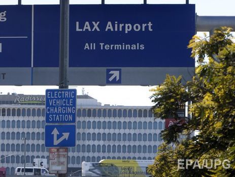 Летевший из Лос-Анджелеса в Токио самолет вернулся в аэропорт после четырех часов полета из-за незарегистрированного пассажира