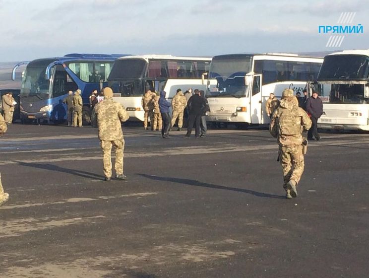 У ГПУ уточнили, що Україна обміняла 233 затриманих на 73 українських заручників
