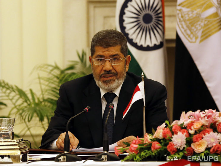 Суд приговорил экс-президента Египта Мурси к трем годам тюрьмы за оскорбление судей