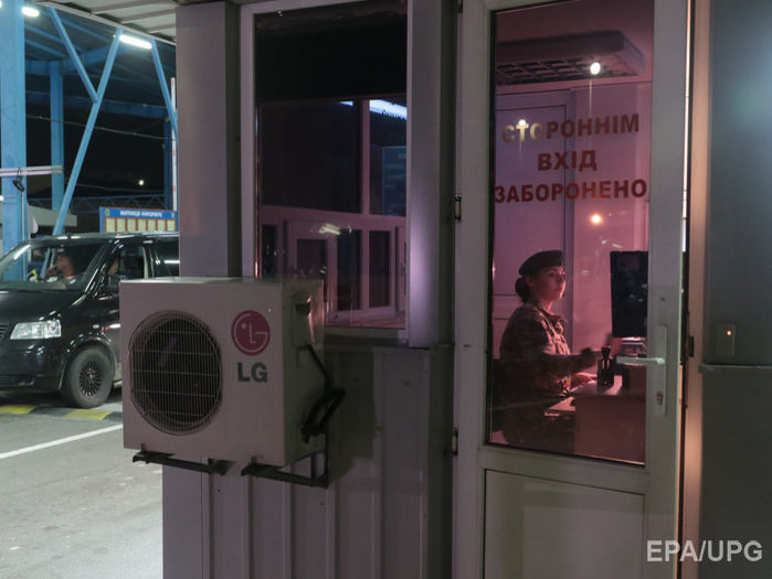 На кордоні України з 1 січня запрацювала система фіксації біометричних даних громадян РФ