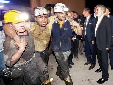 В Турции в результате взрыва на шахте погибли более 200 человек