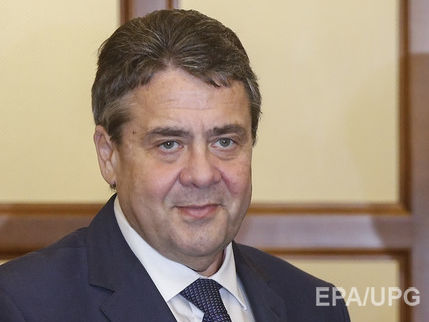 Габріель заявив, що в Німеччині скептично ставляться до постачання зброї США на Донбас