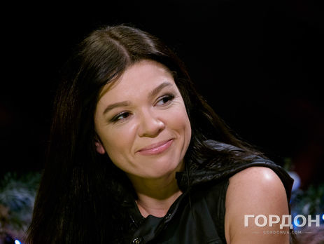 Руслана: Наливайченко й Аваков поїхали доганяти Януковича. Чи проводжати. Не знаю, як правильно, але давайте стібатися поки що, бо коли правда вилізе, нам погано стане