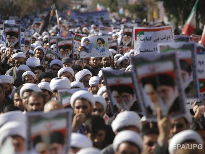 В Иране прошли демонстрации в поддержку властей