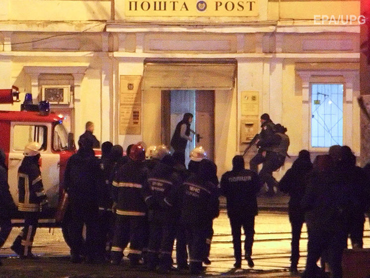 Защита подала апелляцию на меру пресечения мужчине, захватившему заложников в Харькове