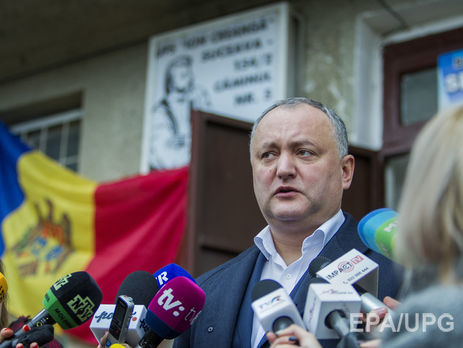 У Конституційний суд Молдови подали новий запит про тимчасове відсторонення Додона від посади президента