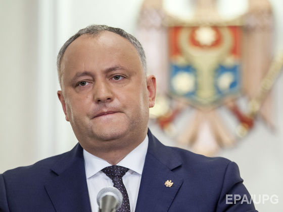 Конституційний суд Молдови знову усунув Додона