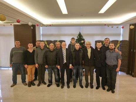 Украинские моряки c арестованного в Сирии судна находятся в посольстве Украины в Ливане и вечером прибудут в Украину – МИД