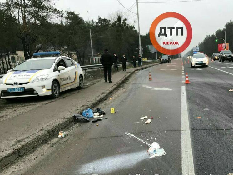 Водитель автомобиля сбил женщину на пешеходном переходе в Конча-Заспе и скрылся с места ДТП