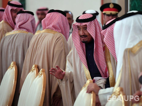 У Саудівській Аравії затримали 11 принців, які зібралися на акцію протесту в королівському палаці – ЗМІ