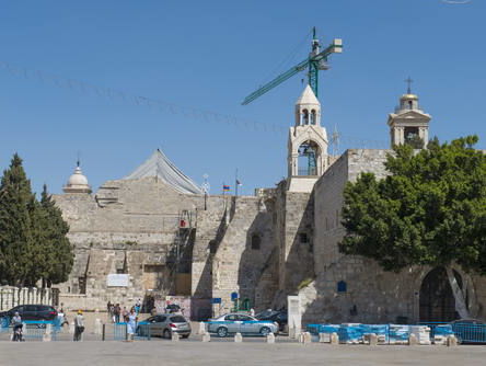 В Вифлееме забросали камнями кортеж патриарха Иерусалимского Феофила III