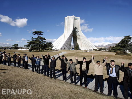 В Ірані заборонили викладання англійської мови в початковій школі