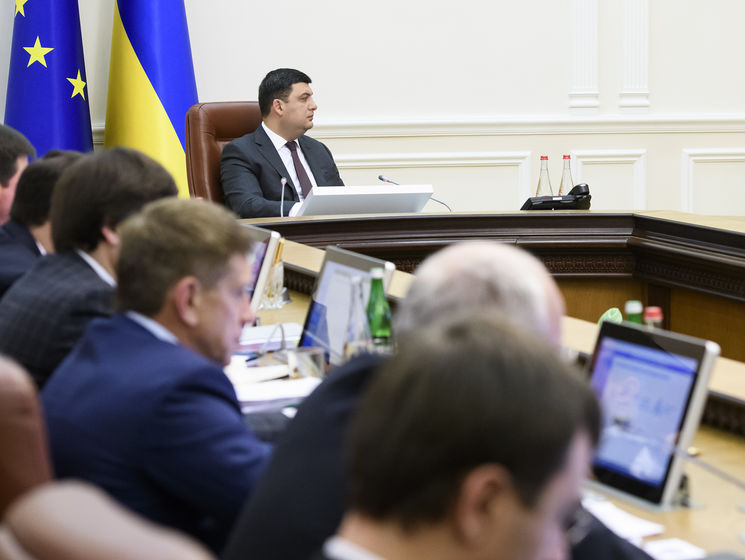 Кабмин Украины утвердил концепцию Государственной программы развития дорог на 2018&ndash;2022 годы