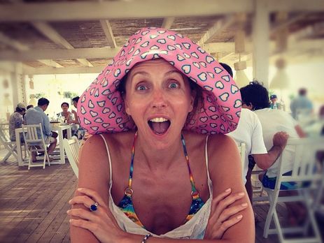 49-летняя Светлана Бондарчук знимается йогой на Бали
