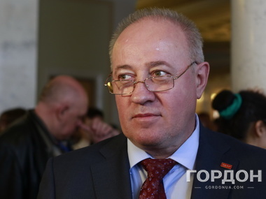 Чумак: УДАР не поддерживает замену Турчинова на Порошенко за 10 дней до выборов президента