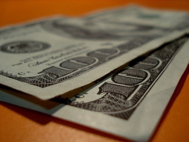 Межбанк: Доллару не хватило двух копеек до 12 грн