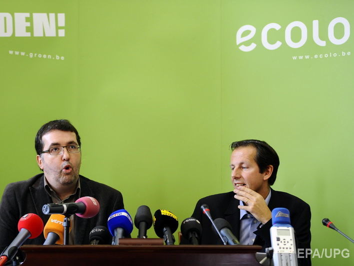 Бельгійські "зелені" з Ecolo запропонували дозволити перетворювати прах померлих на компост