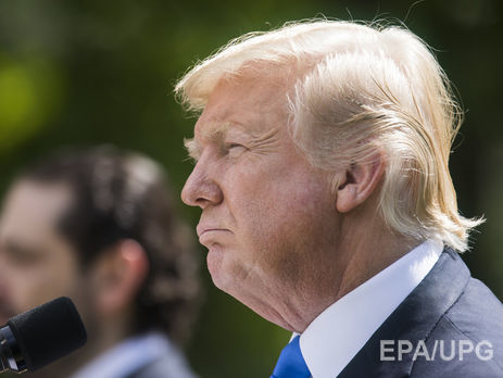 Трамп заявил, что Россия помогает КНДР обходить санкции