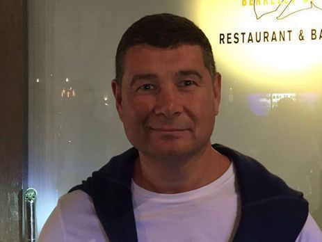 Онищенко обнародовал фото с двухмесячным сыном