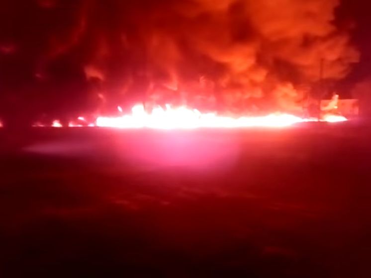В России произошел пожар на нефтепроводе