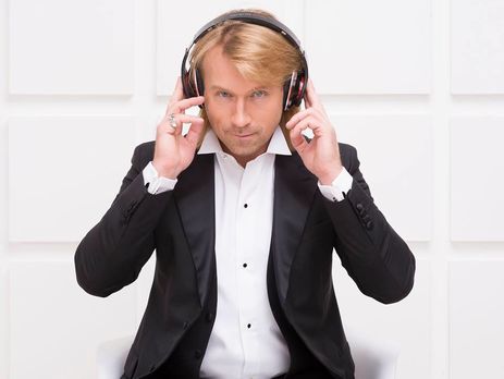 Винник на Крещение подарил поклонникам новую песню 