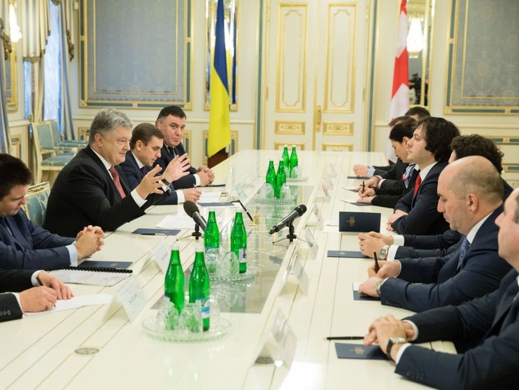 Порошенко обсудил с главой парламента Грузии санкции против РФ и двустороннее сотрудничество
