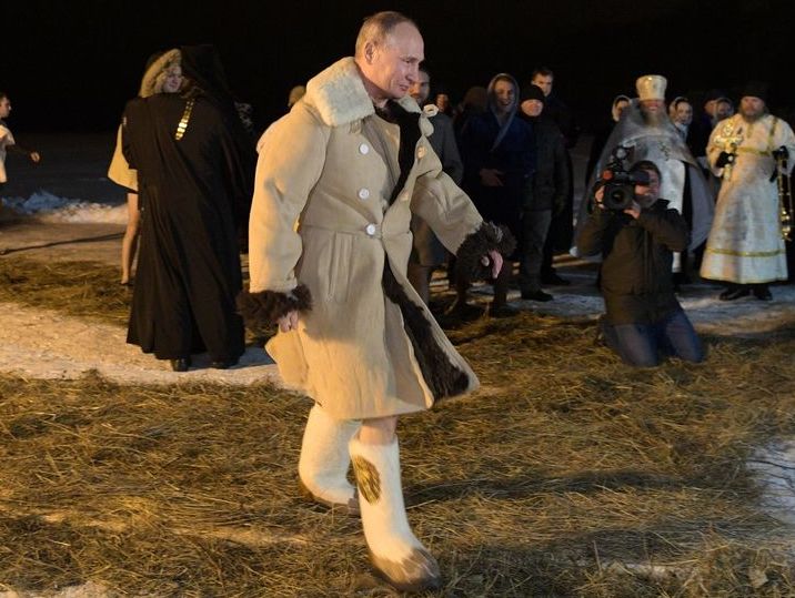 Бабченко: Де Путін такий кожух із валянками взяв? Мабуть, мільйона півтора коштують