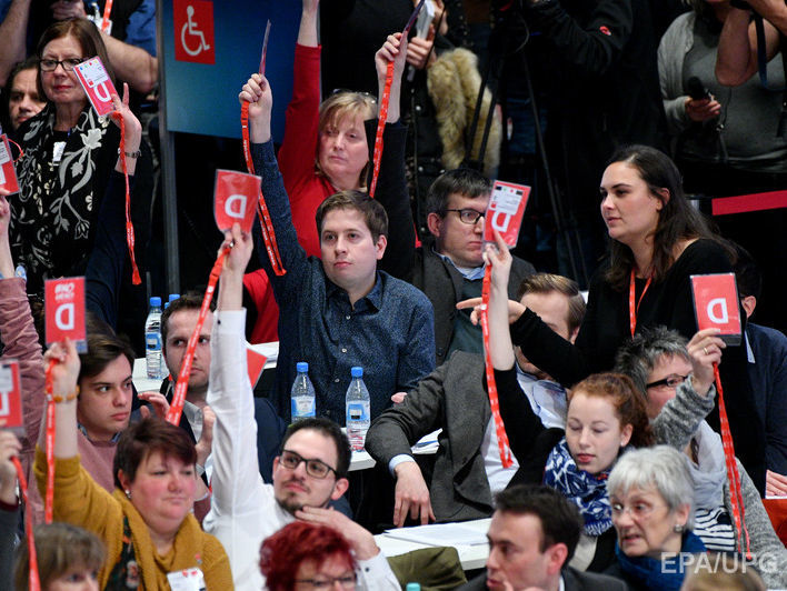 З'їзд партії Шульца проголосував за переговори з ХДС/ХСС про коаліційний уряд Німеччини