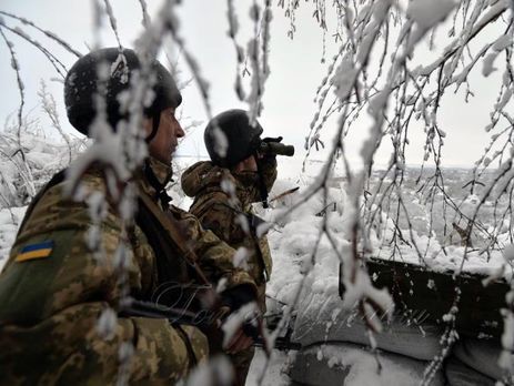 Режим припинення вогню на Донбасі протримався майже добу – штаб АТО