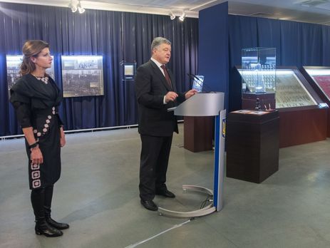 Порошенко заявил, что Россия использовала методы гибридной войны против Украины еще 100 лет назад