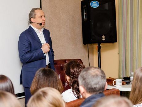 Мы не идиоты, лохи и терпилы. Мы должны сделать так, чтобы Путин 18 марта просто не пережил