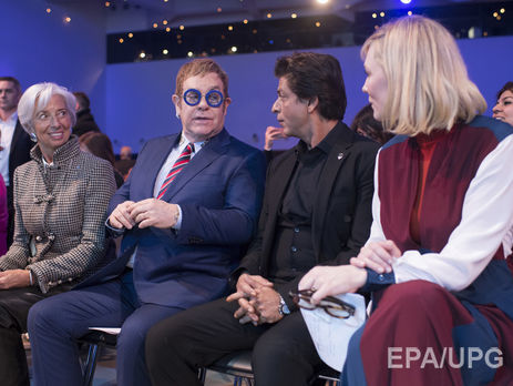 Бланшетт, Элтону Джону и Шахруху Хану в Давосе вручили награды. Фоторепортаж