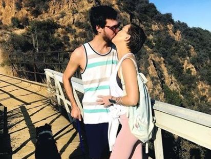 Гадсон заручена з музикантом Фудзікавою – ЗМІ