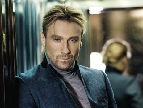 Олег Винник знявся у фотосесії для Viva!. Відео