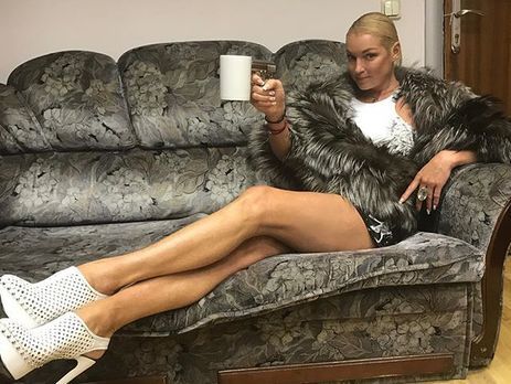 Волочкова готова простить экс-любовнику публикацию ее секс-фото за $10 млн