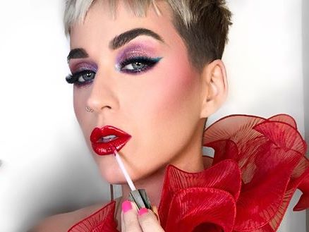 Кеті Перрі вбралася в подружку Міккі Мауса